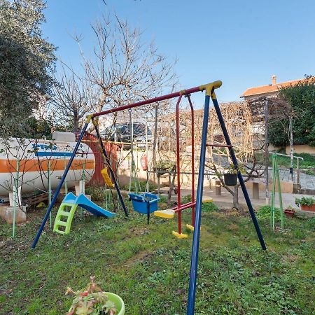 Cosy Holiday Home In Zadar With Garden Kültér fotó